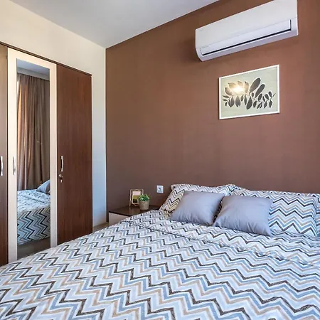 Cozy Homes 1 דירה *